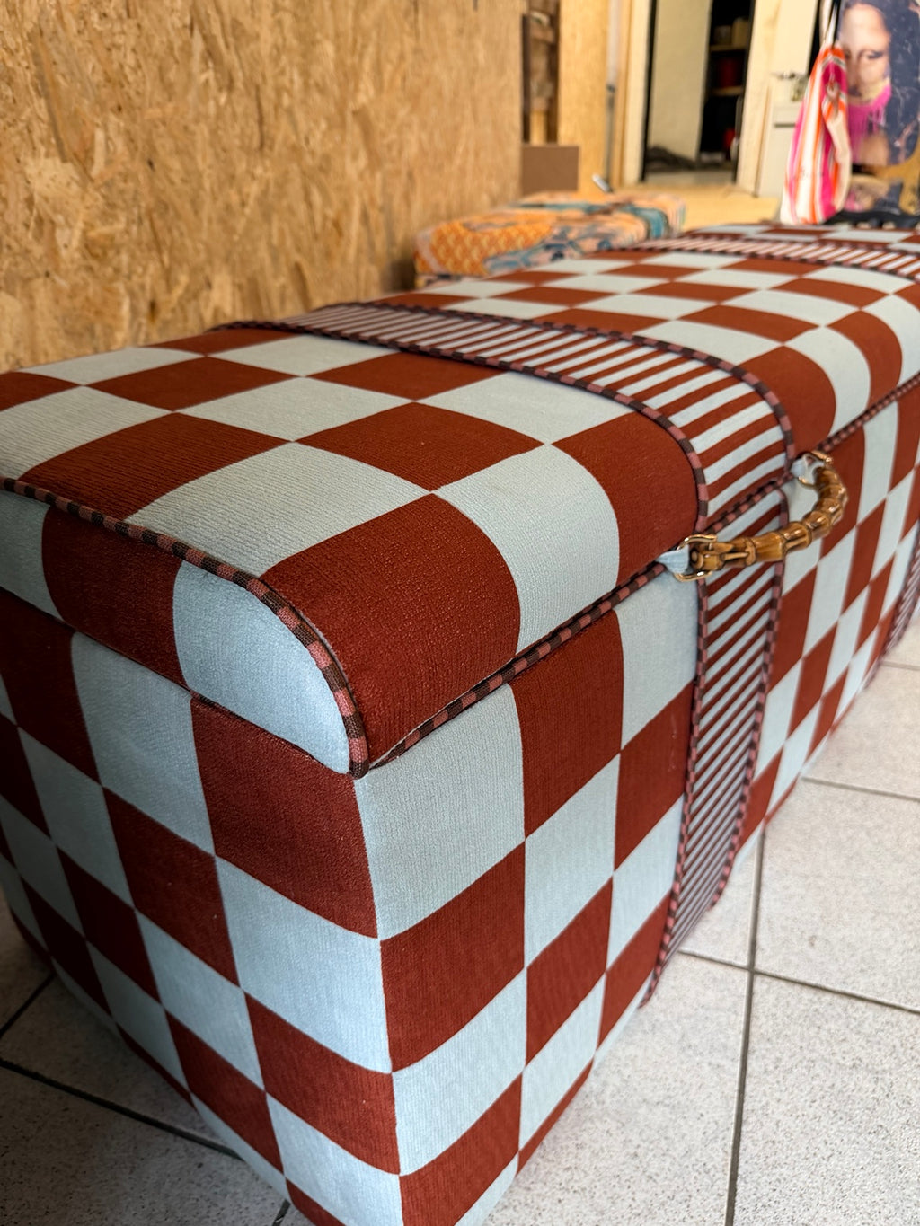 URSULA STORAGE OTTOMAN